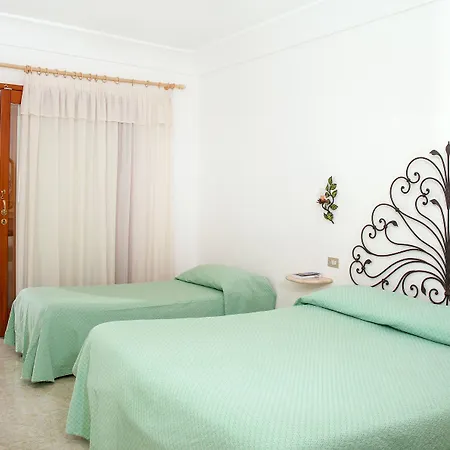 Pupetto Hotel 3*