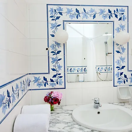 فندق Pupetto بوسيتانو