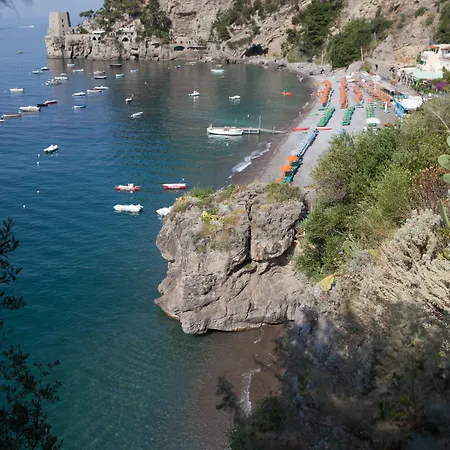 فندق Pupetto بوسيتانو